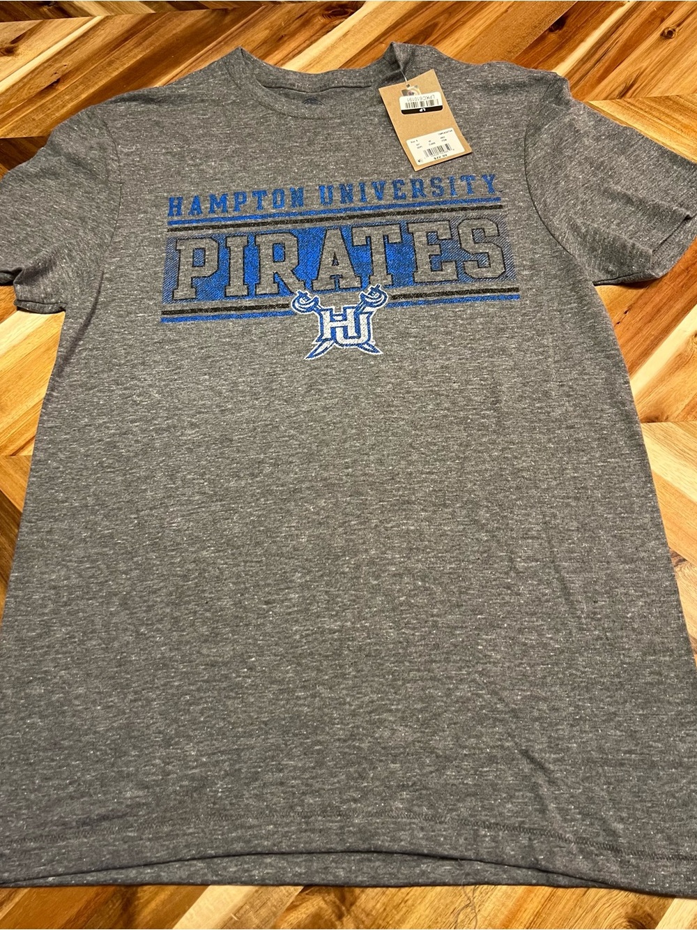 Pirates Men's Gray Short-Sleeve T-Shirt